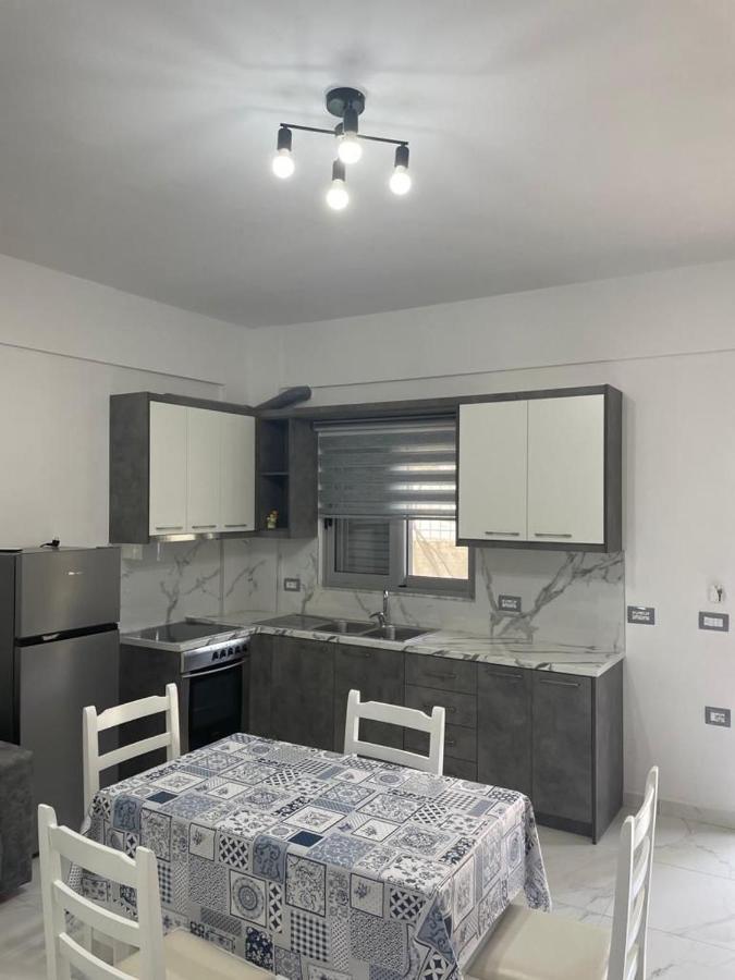 Taku Apartment Sarande Luaran gambar
